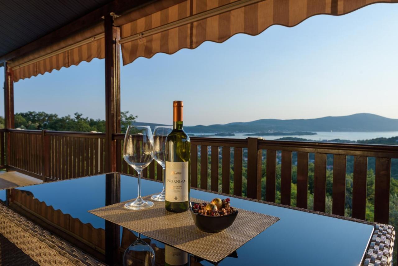 Sunset Holiday Home Tivat Bagian luar foto
